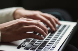 رزرومه نویسی